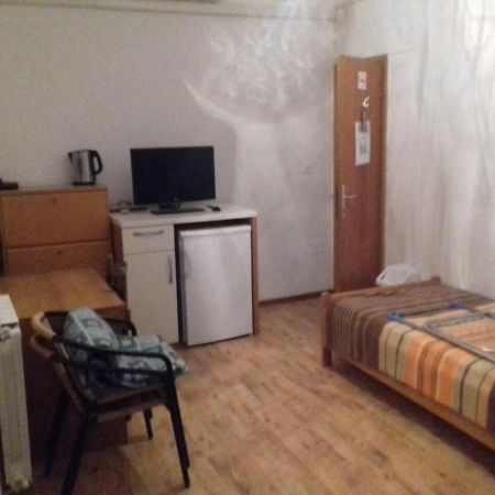Bed and Breakfast Vila Albatros Ровинь Экстерьер фото