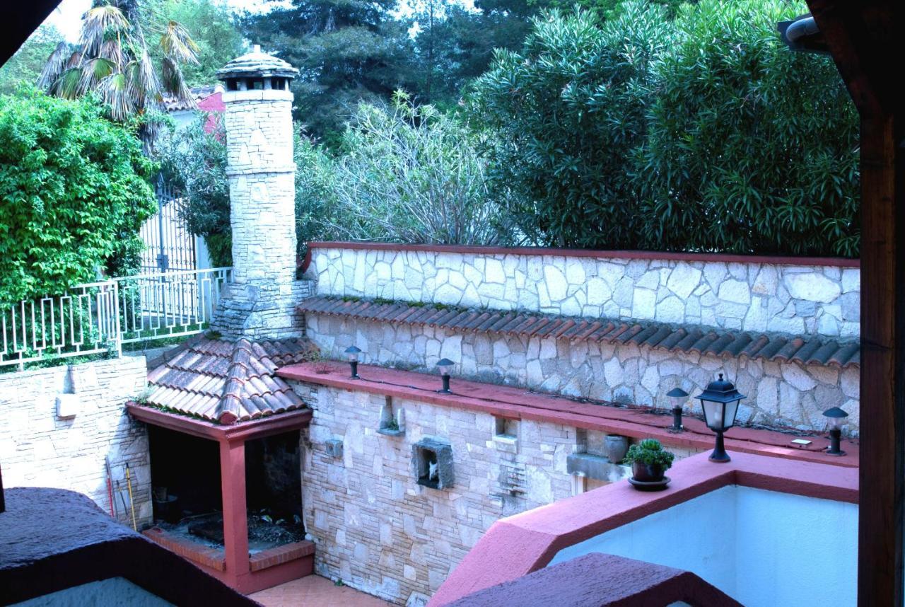 Bed and Breakfast Vila Albatros Ровинь Экстерьер фото